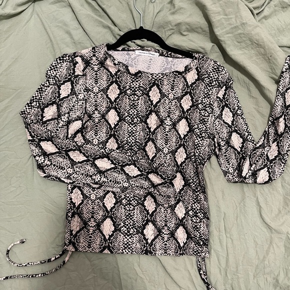 Snake print long sleeve shirt - Picture 5 of 5